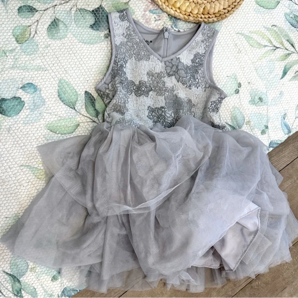 Pippa & Julie Boutique Little Girl Size 4 Formal Christmas Holiday Party Dress